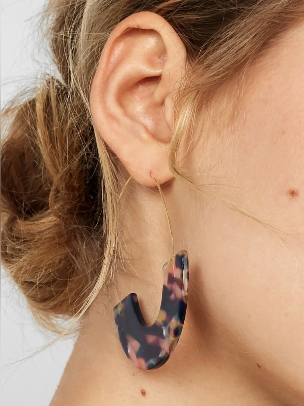 BaubleBar Tortoiseshell Resin Earrings
